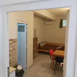 Rooms- Denis 3*, Split Croatie