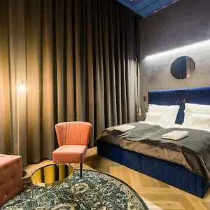 vizitați hotelul